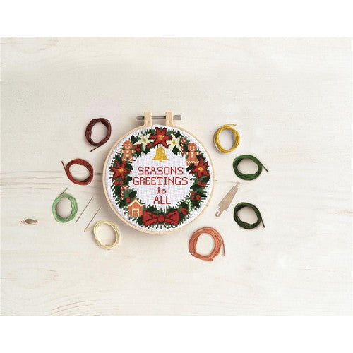 Docrafts Simply Make Christmas Wreath Cross Stitch Kit