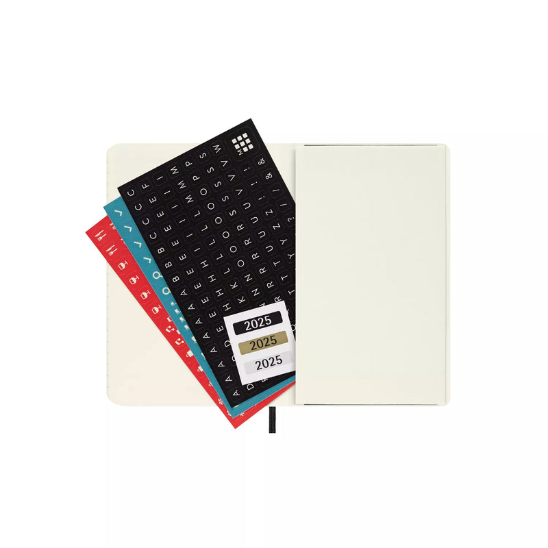 Moleskine Softcover Weekly Horizontal Diary/Planner 12-Month 2025 - Pocket